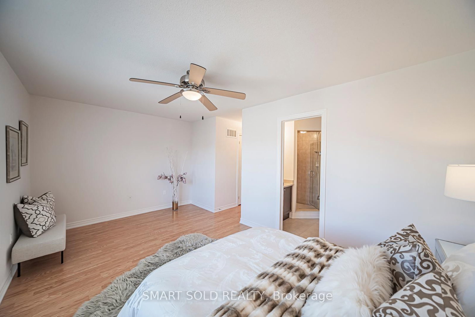 154 Yorkland Street - Photo 7