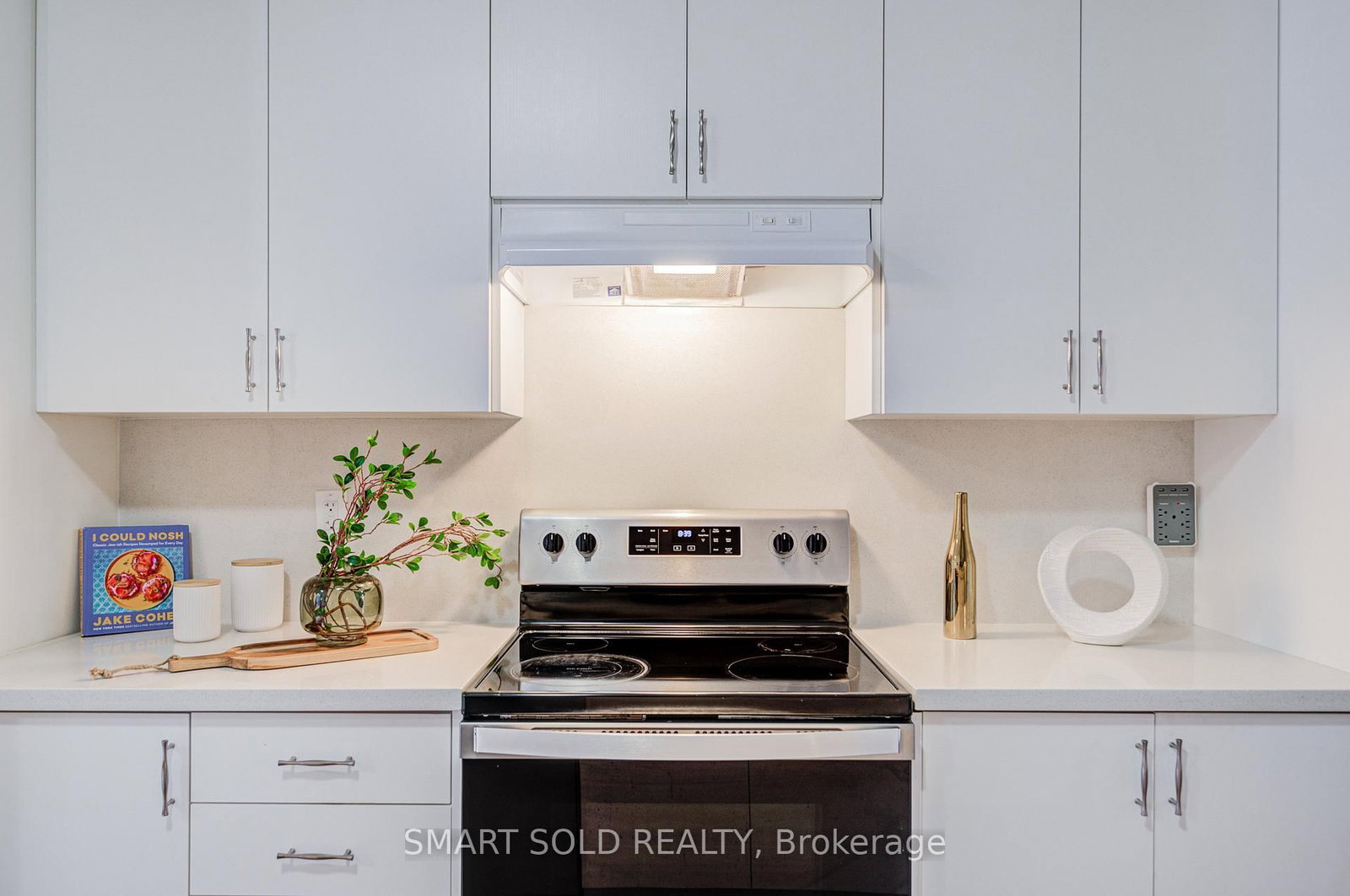 Townhouse for sale at 25 Origin Way, Vaughan, Ontario, L6A 0C6 - Patterson - MLS: N12980590