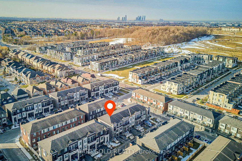 25 Origin Way, Vaughan, L6A 0C6 | Image 3