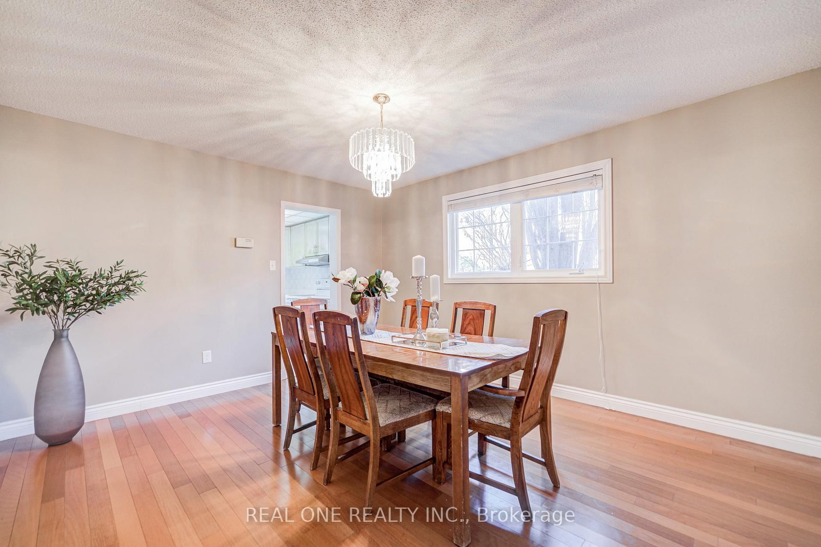 Detached House for sale at 31 Coulter's Mill Gate, Vaughan, Ontario, L4J 6N3 - Brownridge - MLS: N12980618