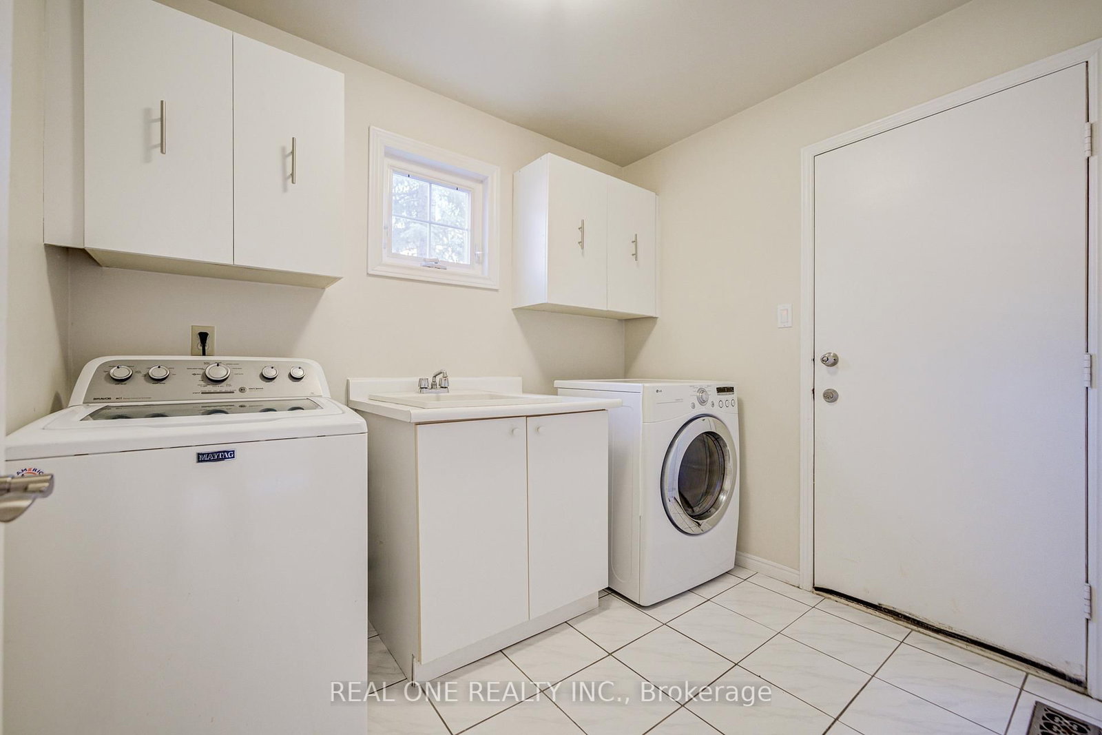 Detached House for sale at 31 Coulter's Mill Gate, Vaughan, Ontario, L4J 6N3 - Brownridge - MLS: N12980618