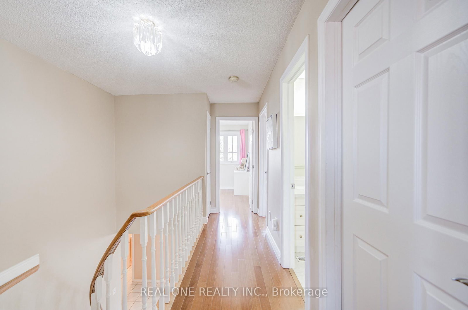 Detached House for sale at 31 Coulter's Mill Gate, Vaughan, Ontario, L4J 6N3 - Brownridge - MLS: N12980618