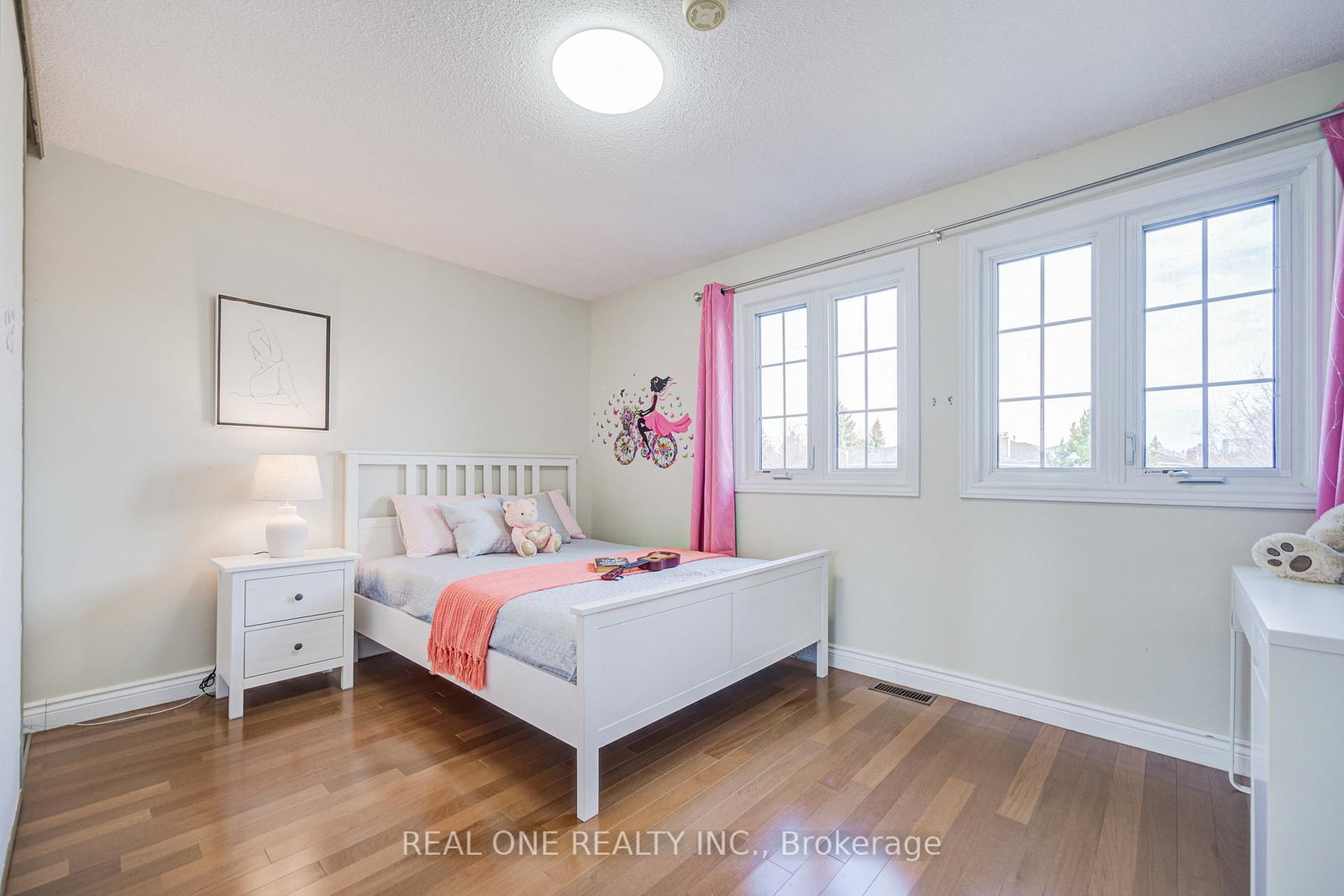 Detached House for sale at 31 Coulter's Mill Gate, Vaughan, Ontario, L4J 6N3 - Brownridge - MLS: N12980618