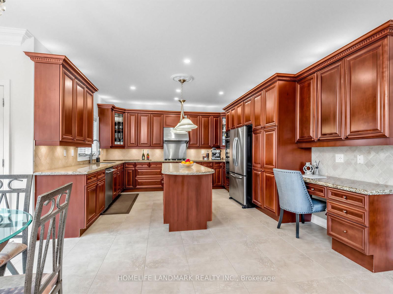 Detached House for sale at 59 Black Walnut Crescent, Richmond Hill, Ontario, L4B 3S3 - Langstaff - MLS: N12980644