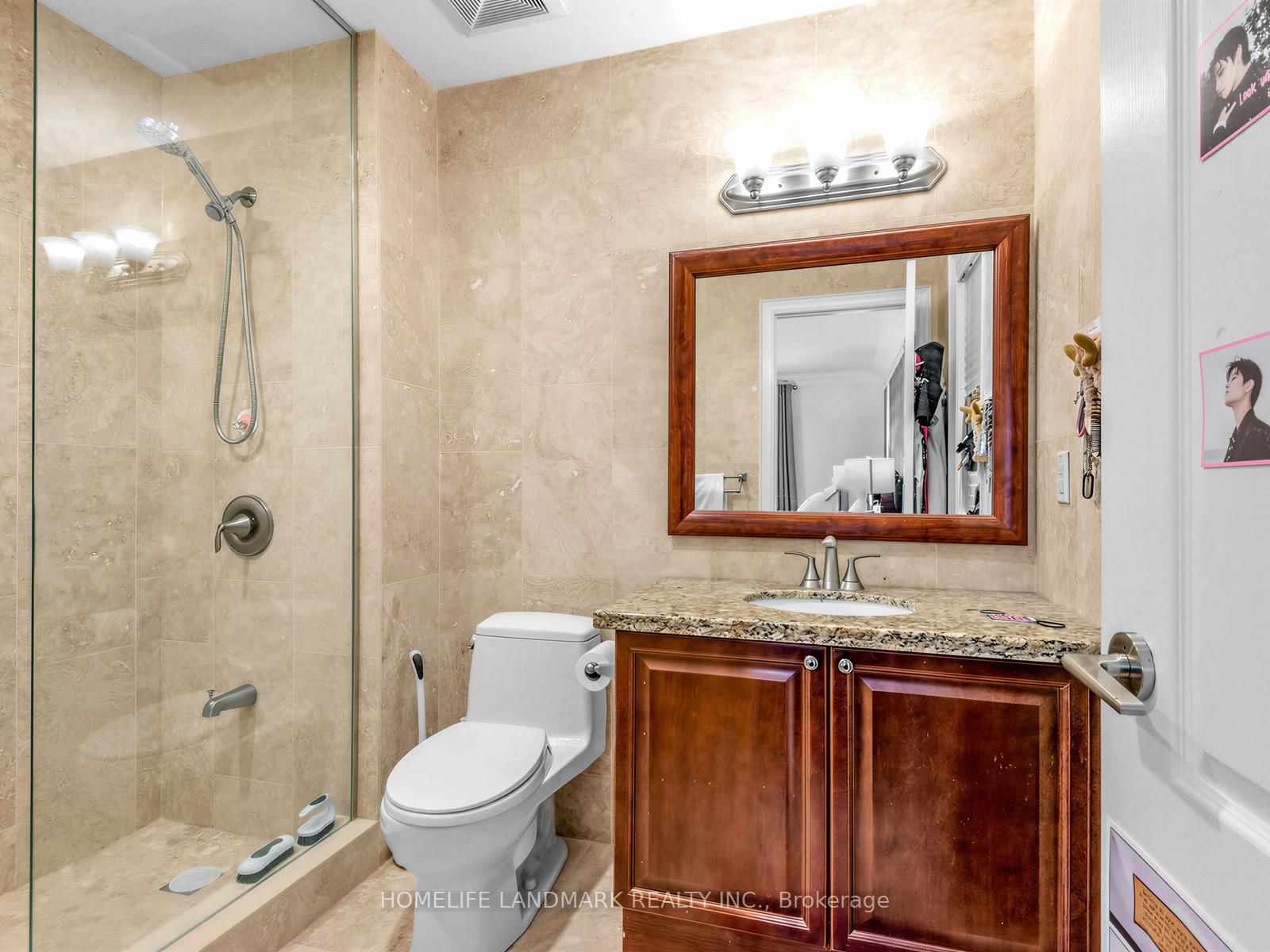 Detached House for sale at 59 Black Walnut Crescent, Richmond Hill, Ontario, L4B 3S3 - Langstaff - MLS: N12980644