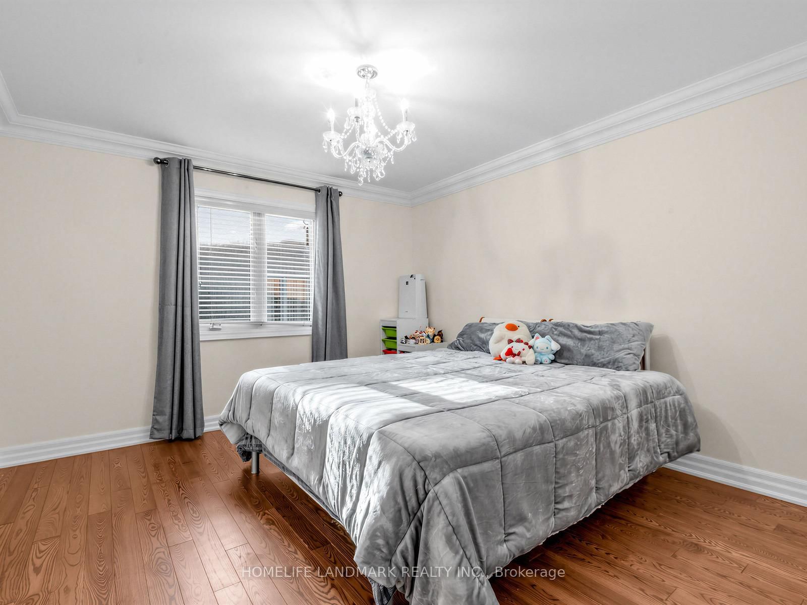 Detached House for sale at 59 Black Walnut Crescent, Richmond Hill, Ontario, L4B 3S3 - Langstaff - MLS: N12980644