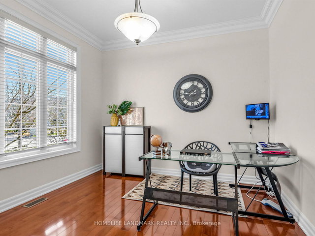 59 Black Walnut Crescent