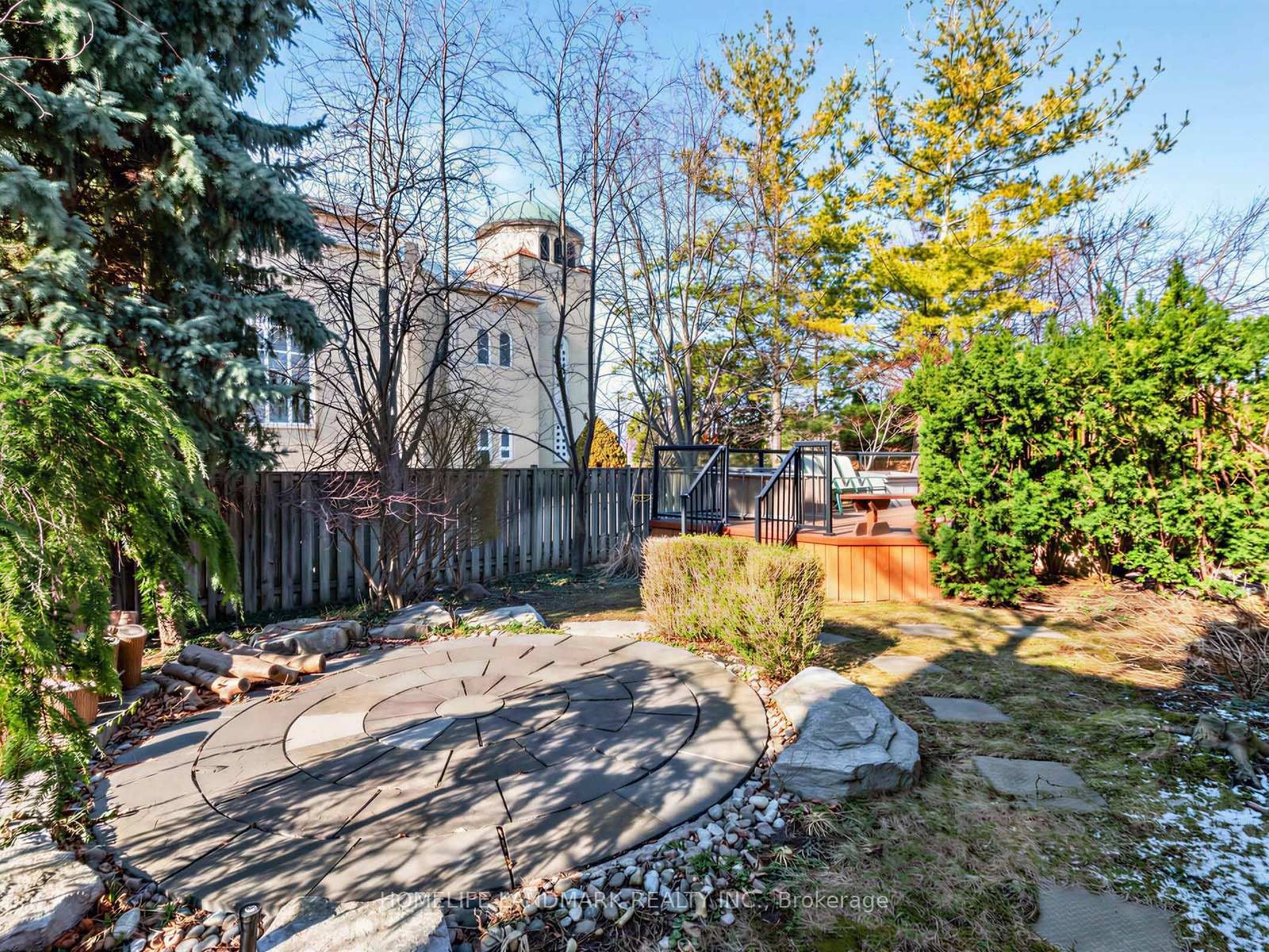 Detached House for sale at 59 Black Walnut Crescent, Richmond Hill, Ontario, L4B 3S3 - Langstaff - MLS: N12980644