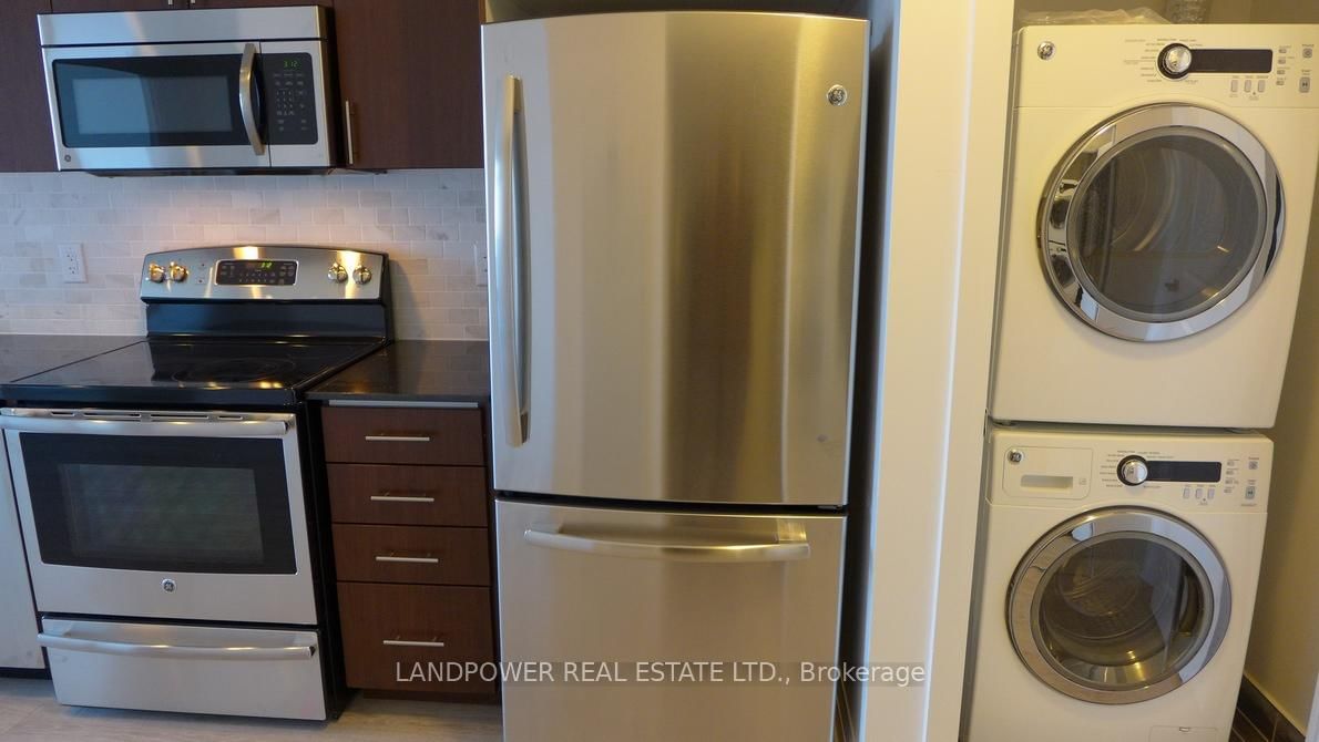 7171 Yonge Street, Unit 2003 - Photo 3