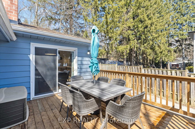 34 Connor Dr, Whitchurch-Stouffville, L4A 7X3 | Image 3