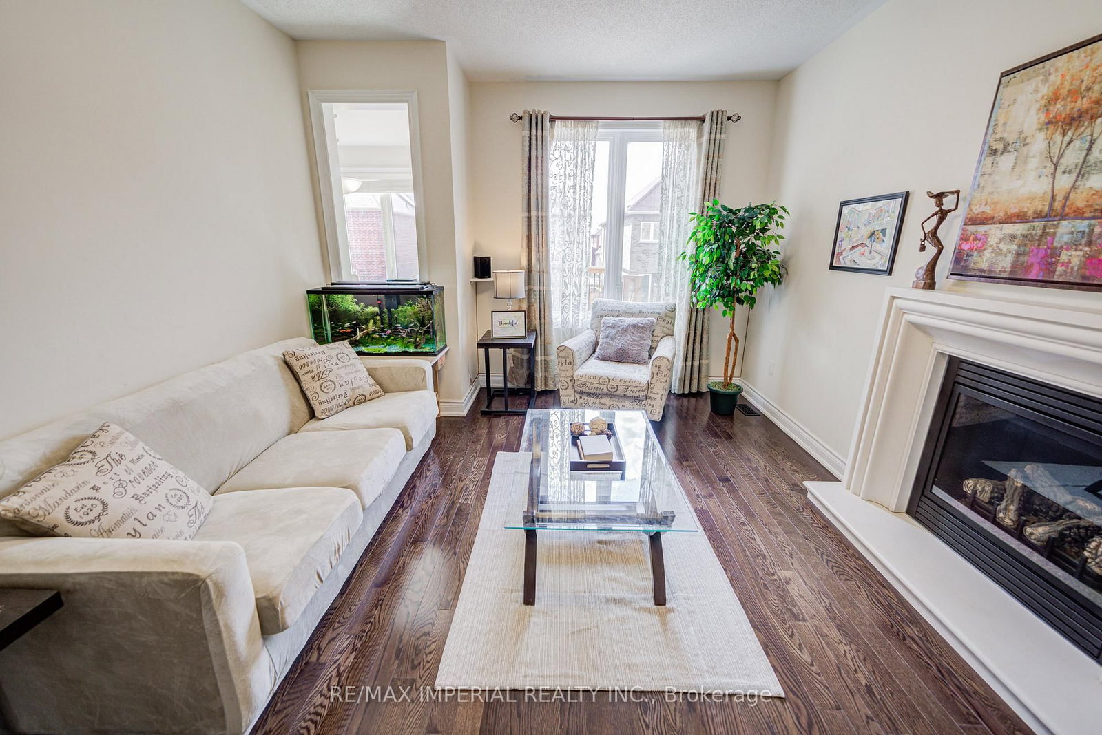 Detached House for sale at 28 Mancini Crescent, Richmond Hill, Ontario, L4E 0T1 - Jefferson - MLS: N12980928