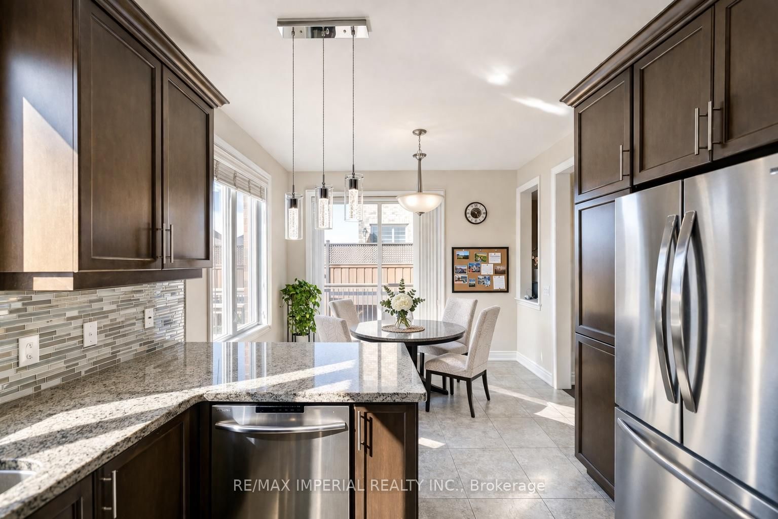 Detached House for sale at 28 Mancini Crescent, Richmond Hill, Ontario, L4E 0T1 - Jefferson - MLS: N12980928