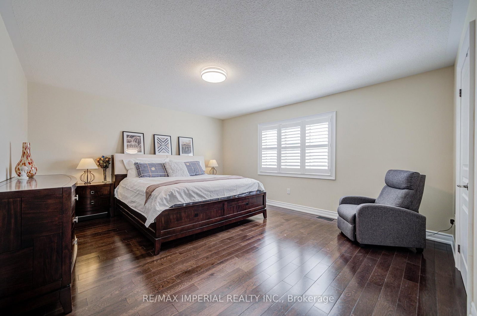 Detached House for sale at 28 Mancini Crescent, Richmond Hill, Ontario, L4E 0T1 - Jefferson - MLS: N12980928