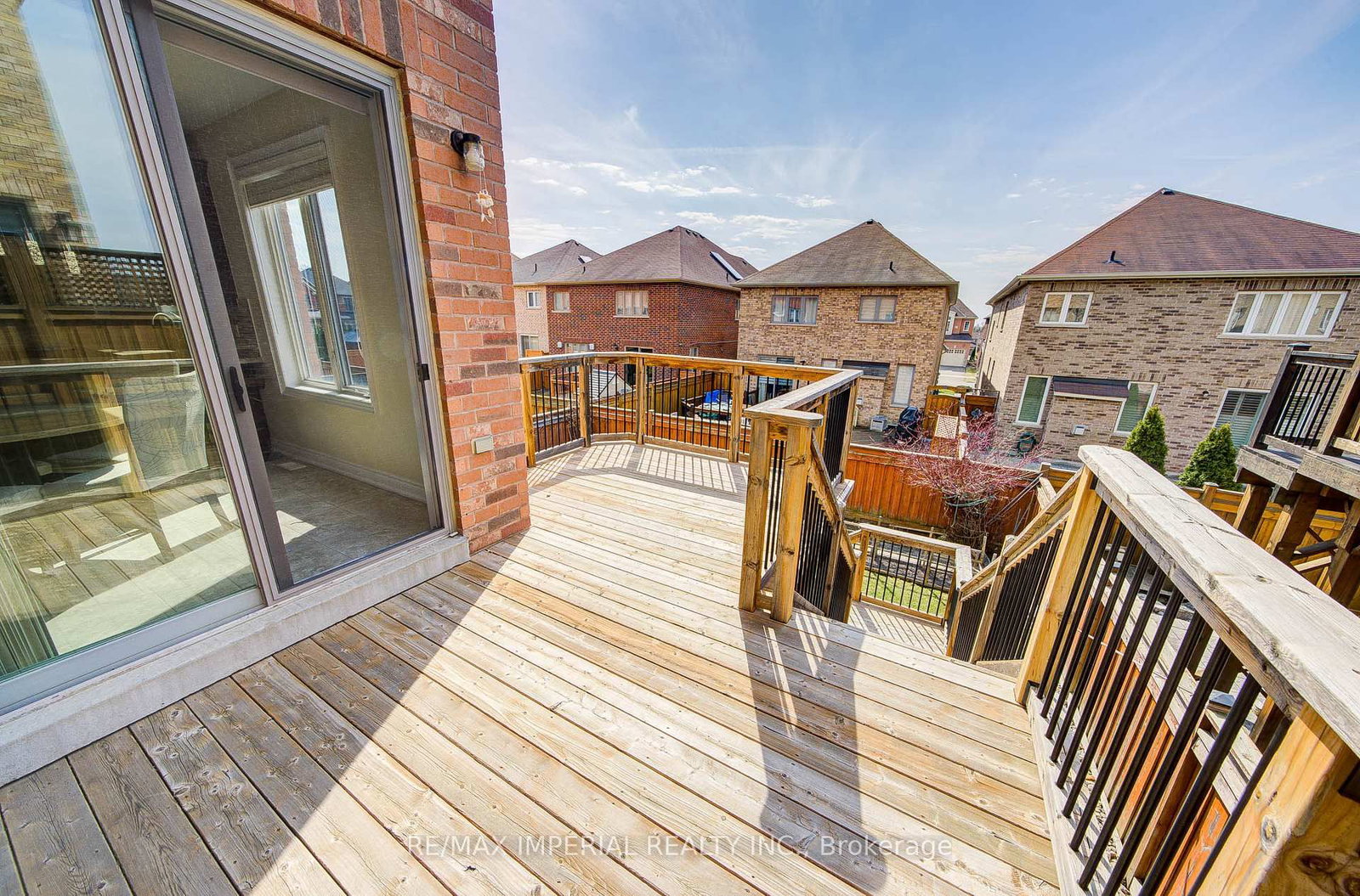 Detached House for sale at 28 Mancini Crescent, Richmond Hill, Ontario, L4E 0T1 - Jefferson - MLS: N12980928