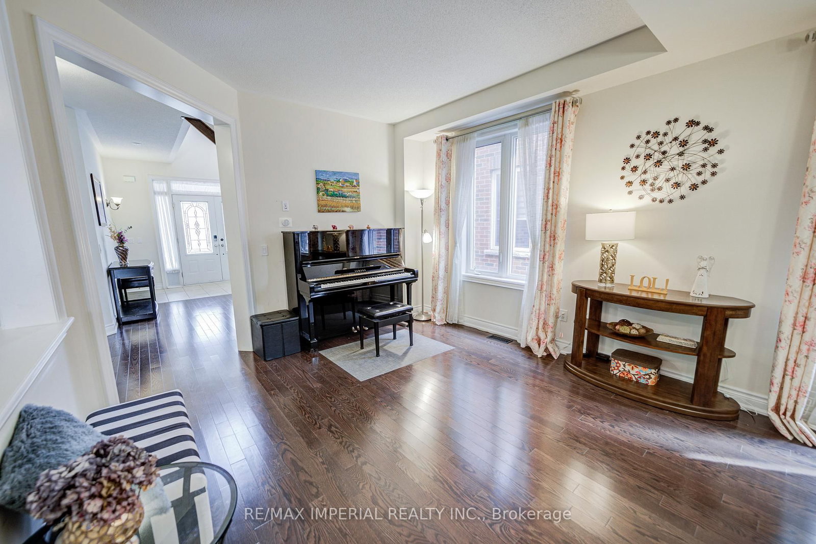 Detached House for sale at 28 Mancini Crescent, Richmond Hill, Ontario, L4E 0T1 - Jefferson - MLS: N12980928