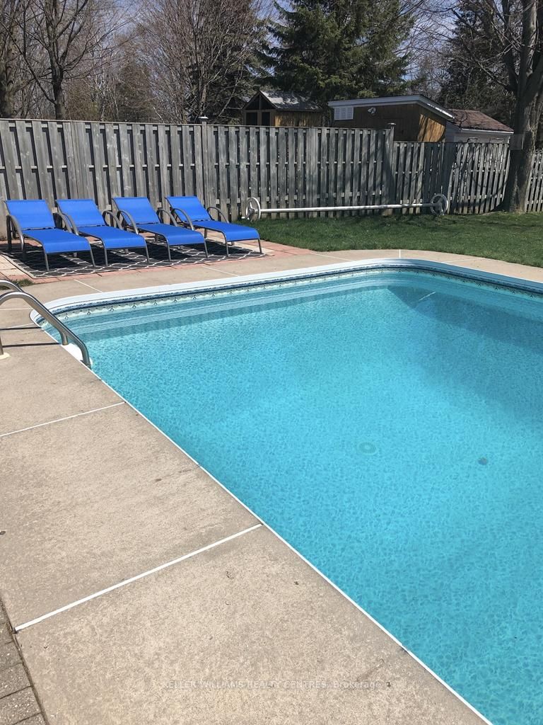 Detached House for sale at 2209 Willard Avenue, Innisfil, Ontario, L9S 2C1 - Alcona - MLS: N12980986