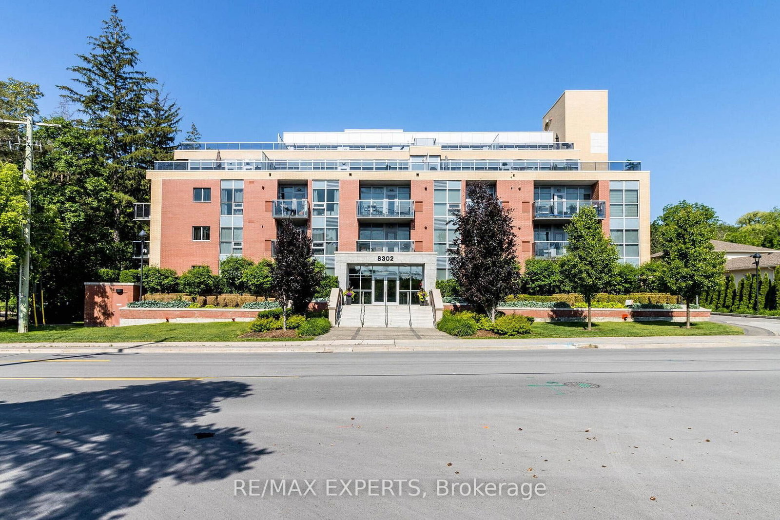 8302 Islington Avenue, Unit 211