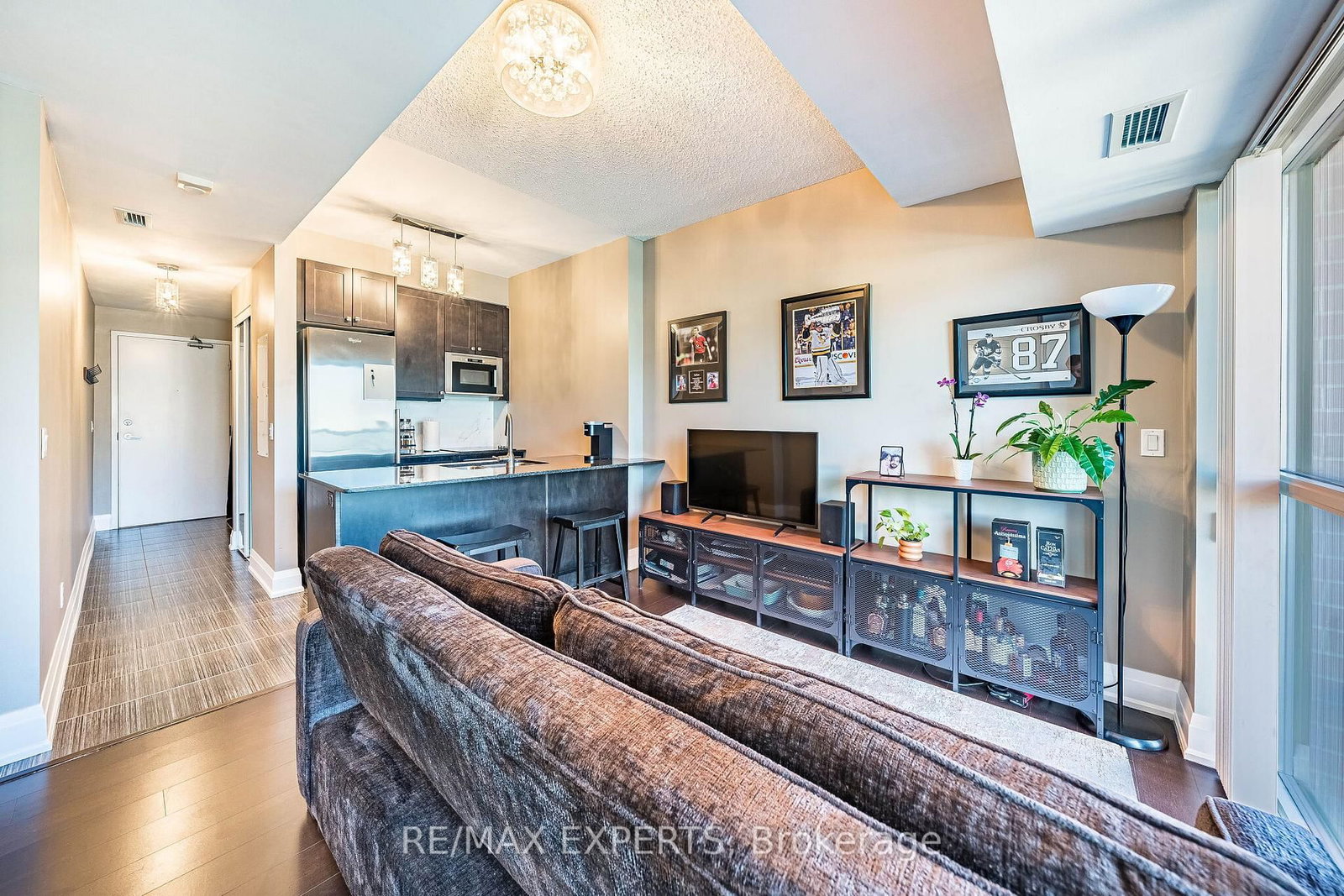 8302 Islington Avenue, Unit 211 - Photo 16