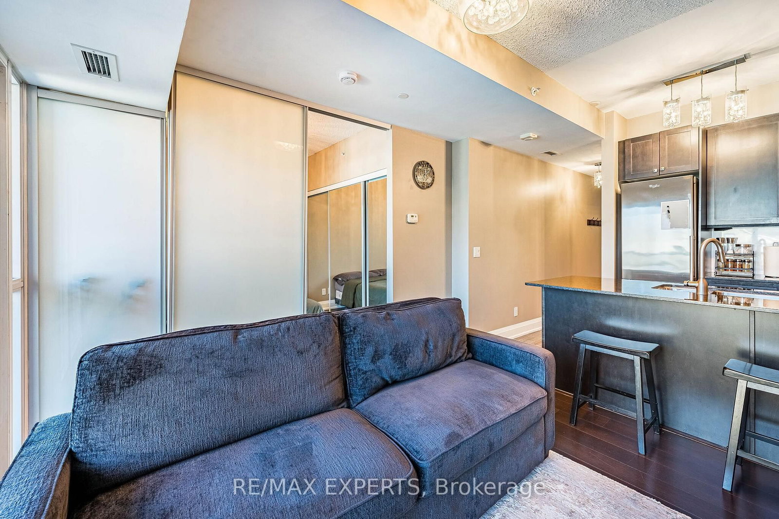 8302 Islington Avenue, Unit 211 - Photo 17
