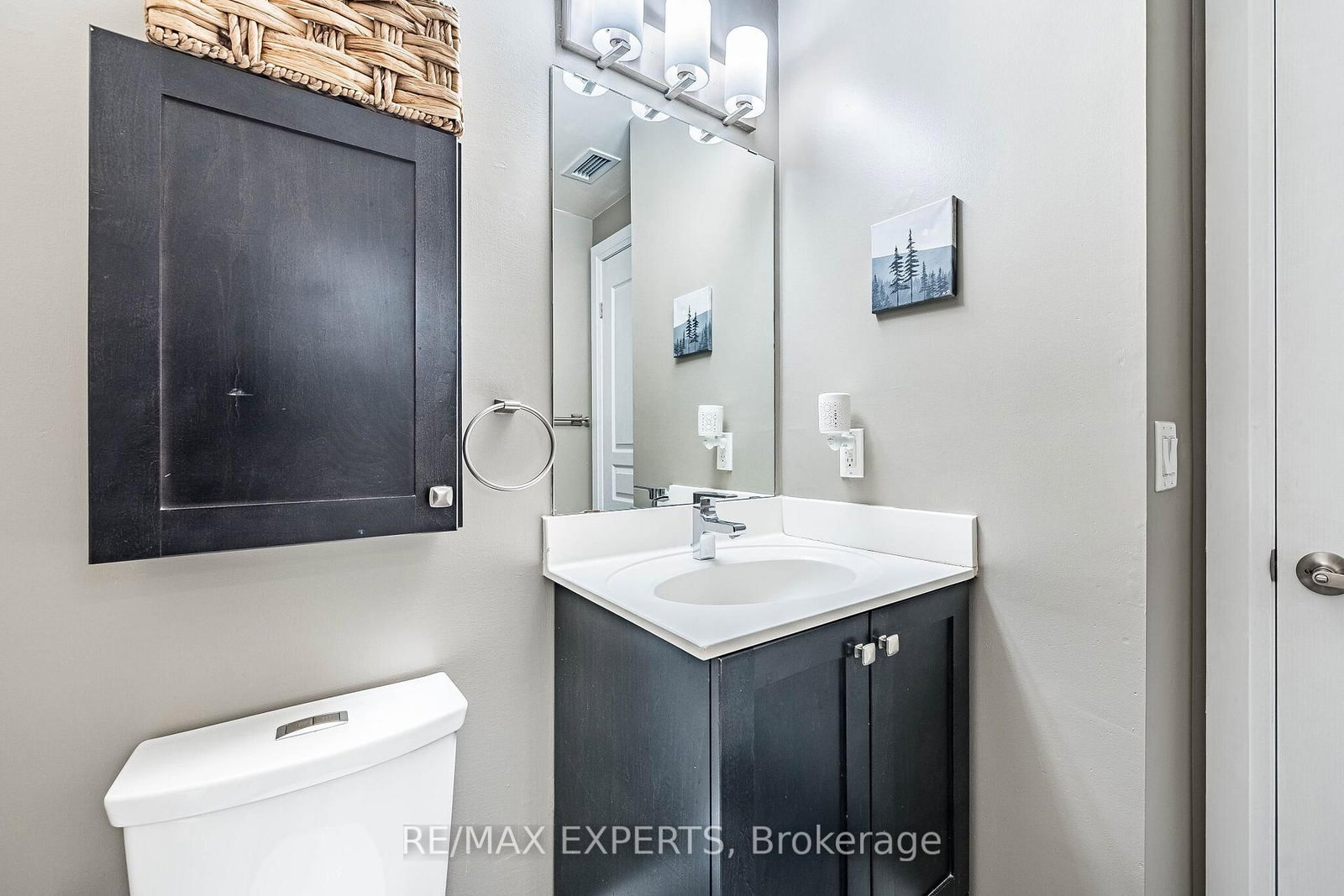 8302 Islington Avenue, Unit 211 - Photo 25