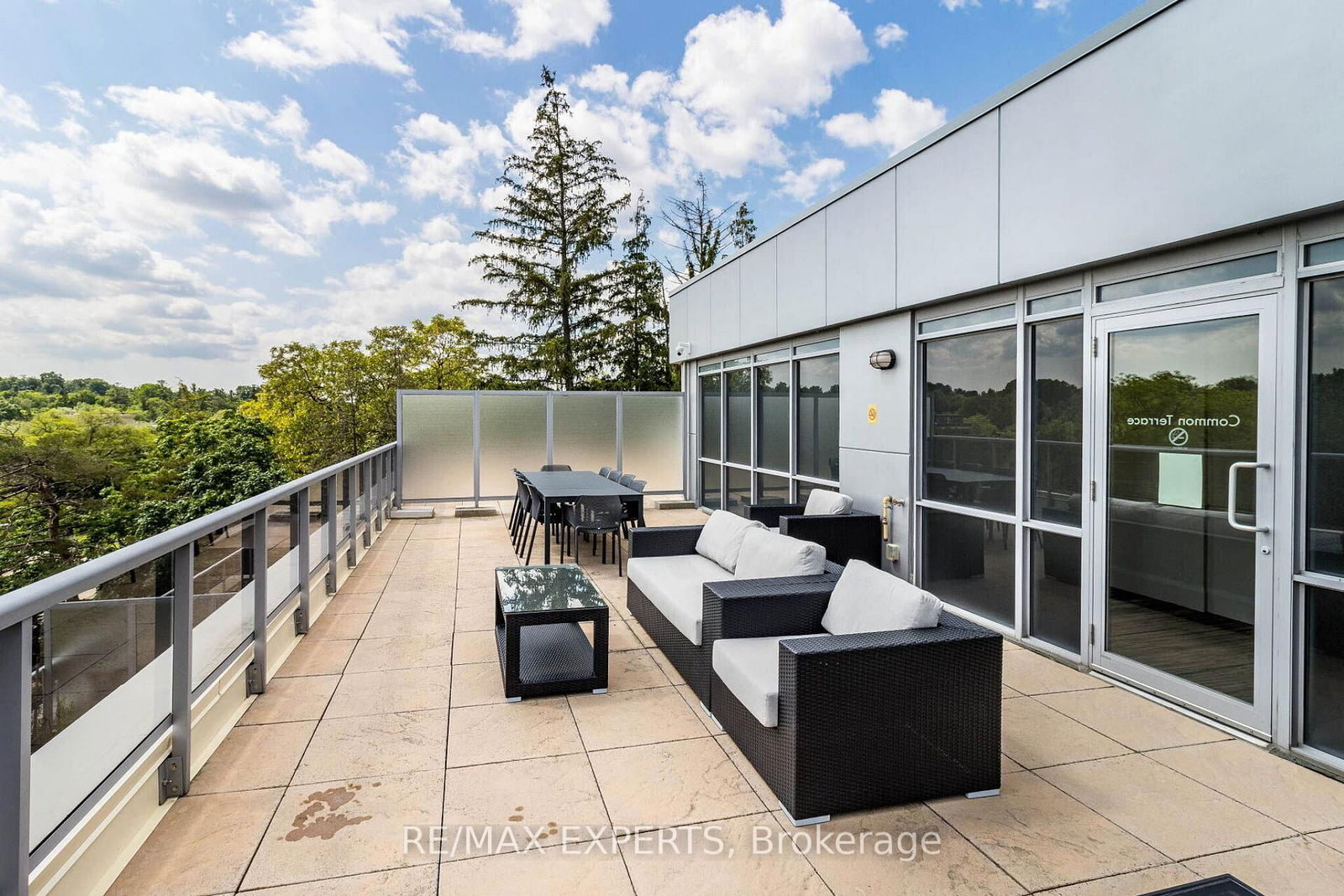 8302 Islington Avenue, Unit 211 - Photo 30