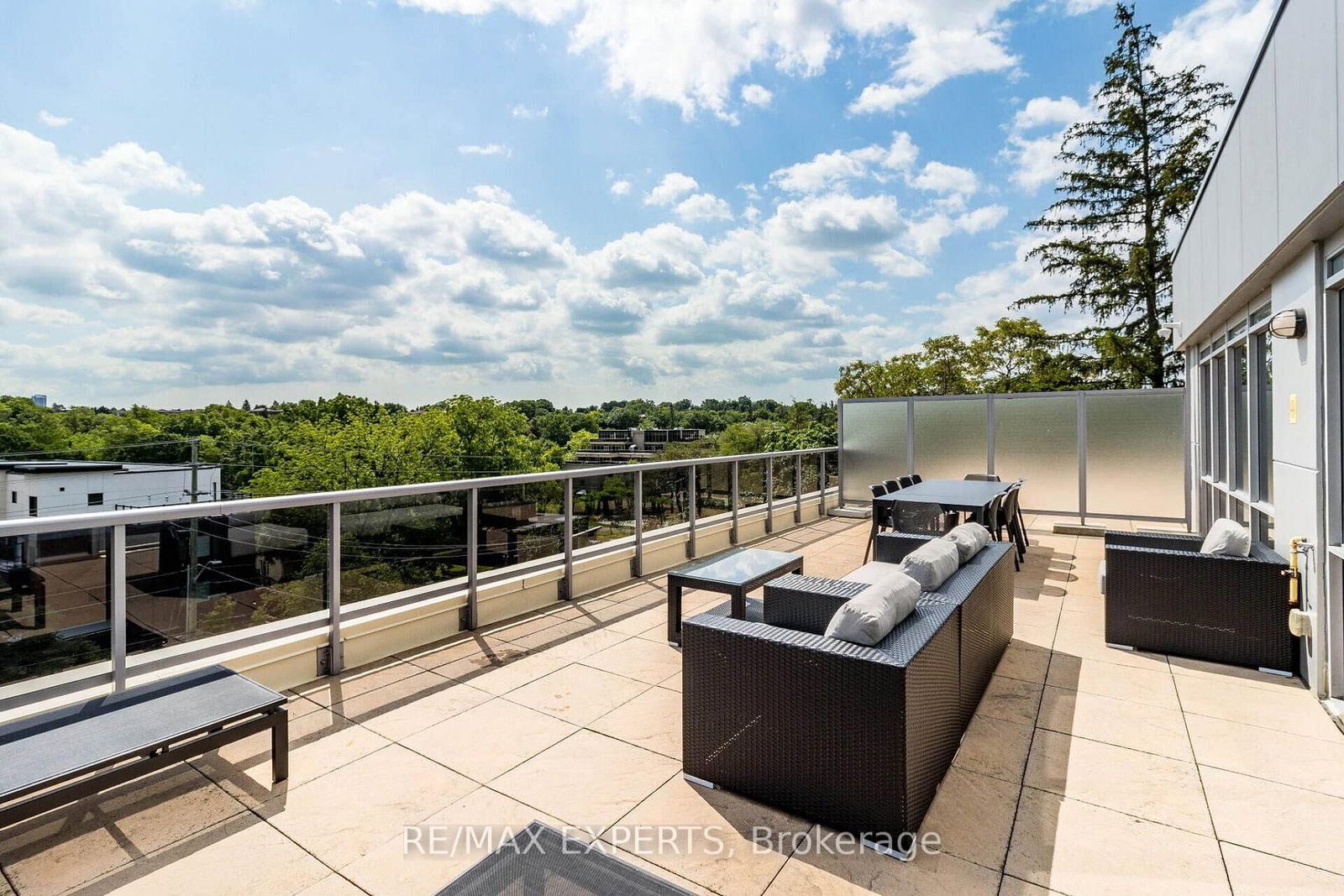 8302 Islington Avenue, Unit 211 - Photo 31