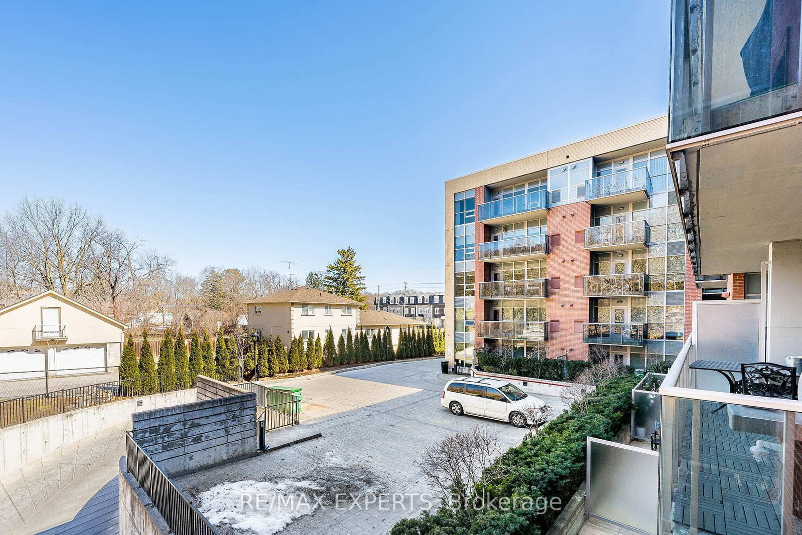 8302 Islington Avenue, Unit 211 - Photo 36