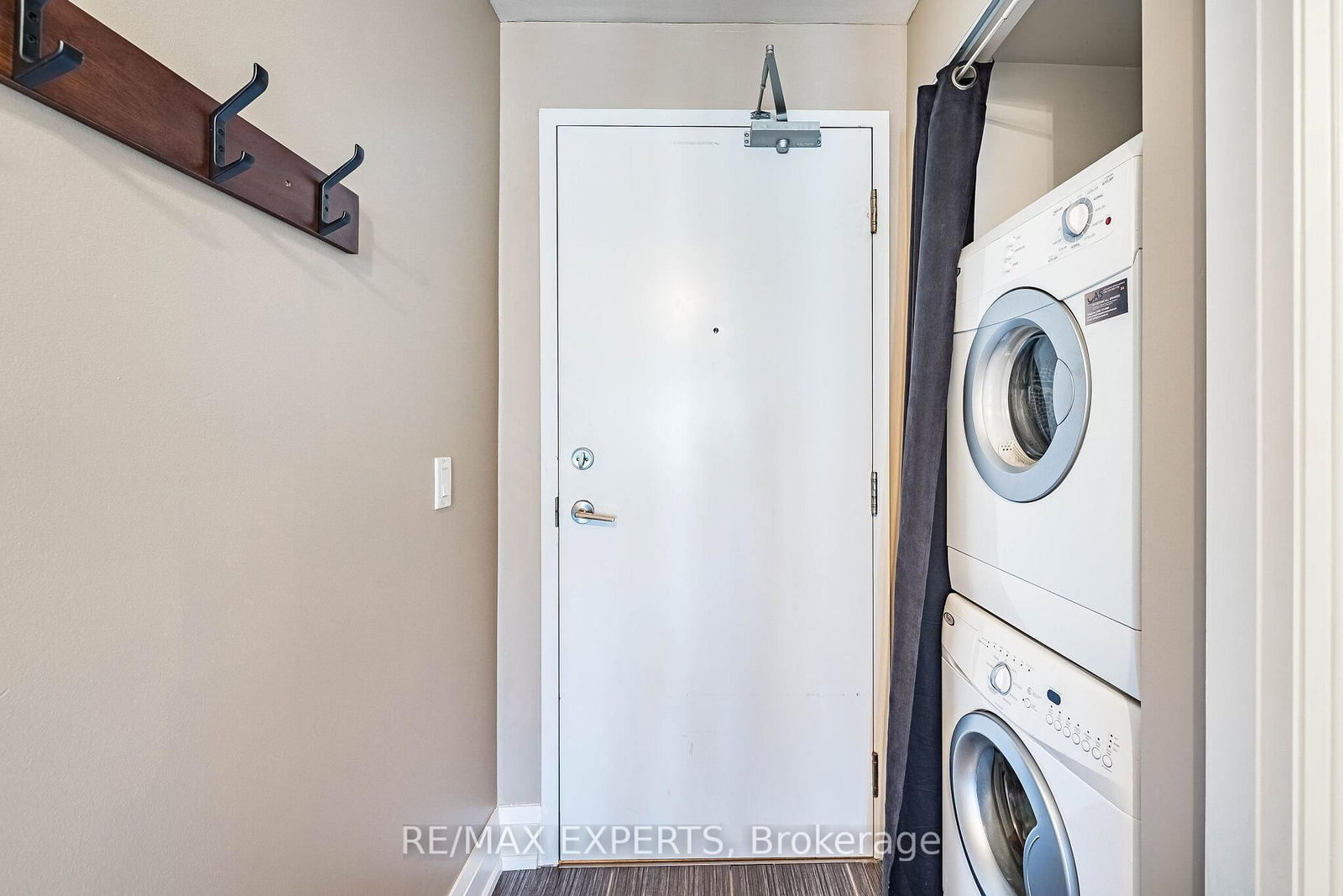 8302 Islington Avenue, Unit 211 - Photo 8