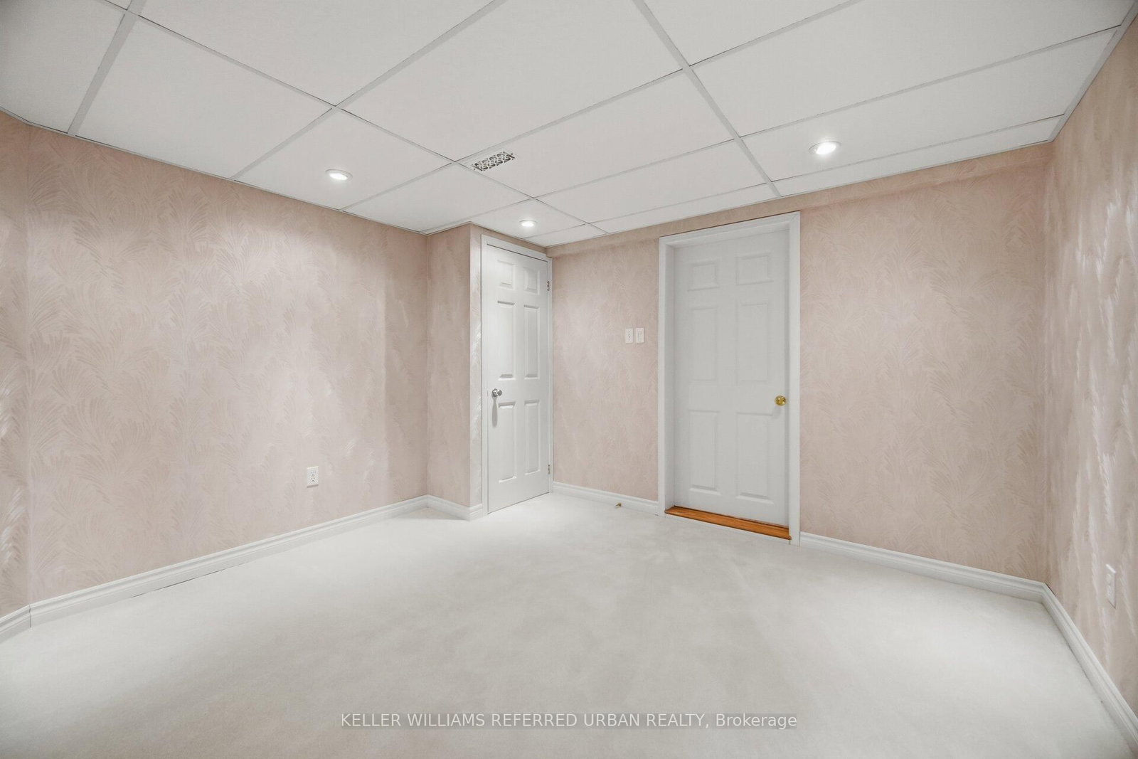 239 Drummond Drive - Photo 30