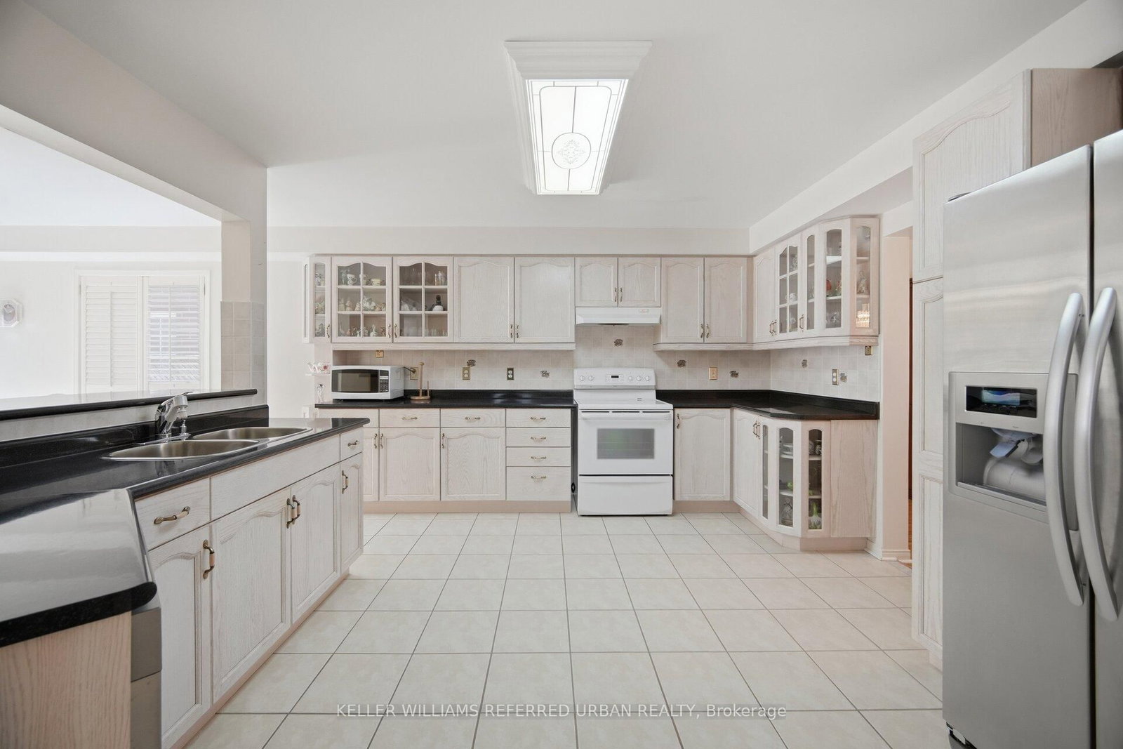 239 Drummond Drive - Photo 6