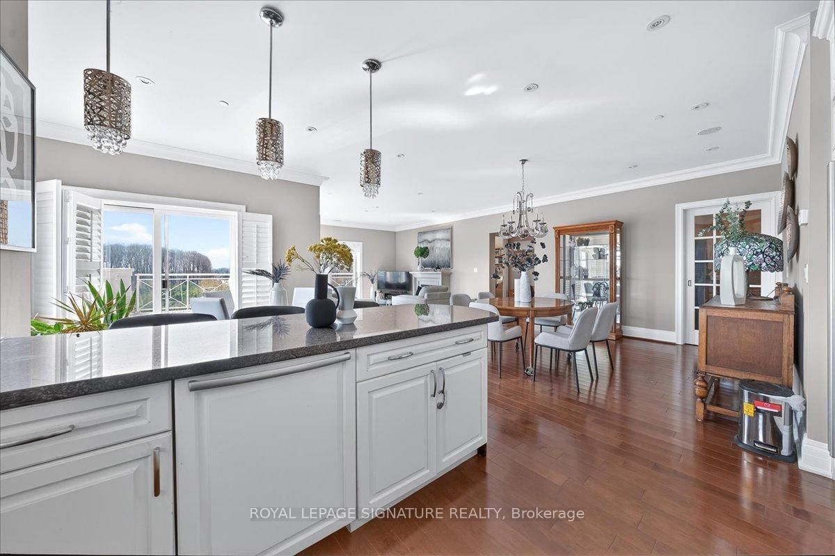 80 Burns Boulevard, Unit 327 - Photo 13