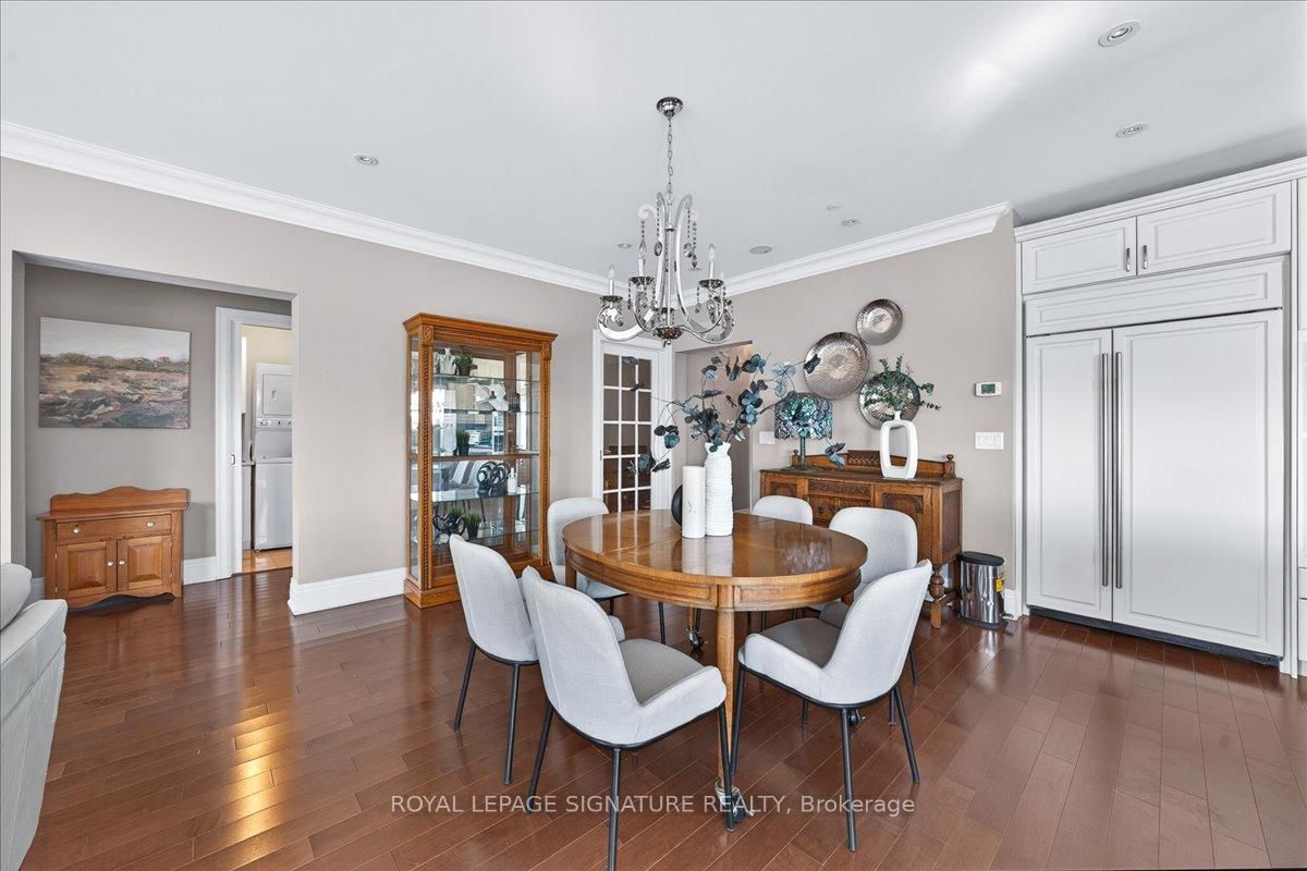 80 Burns Boulevard, Unit 327 - Photo 16