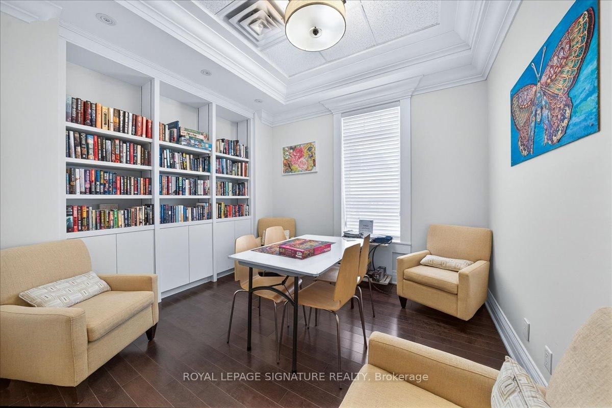 80 Burns Boulevard, Unit 327 - Photo 34