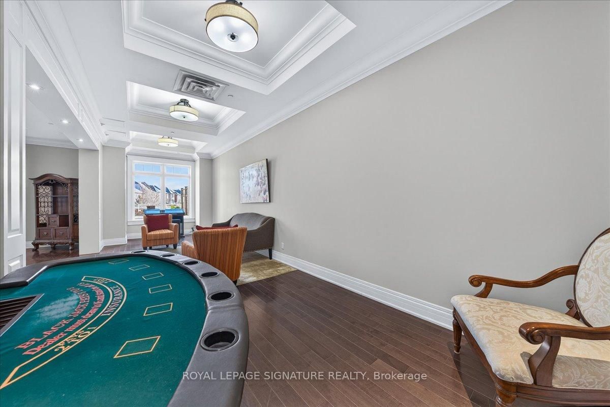 80 Burns Boulevard, Unit 327 - Photo 41