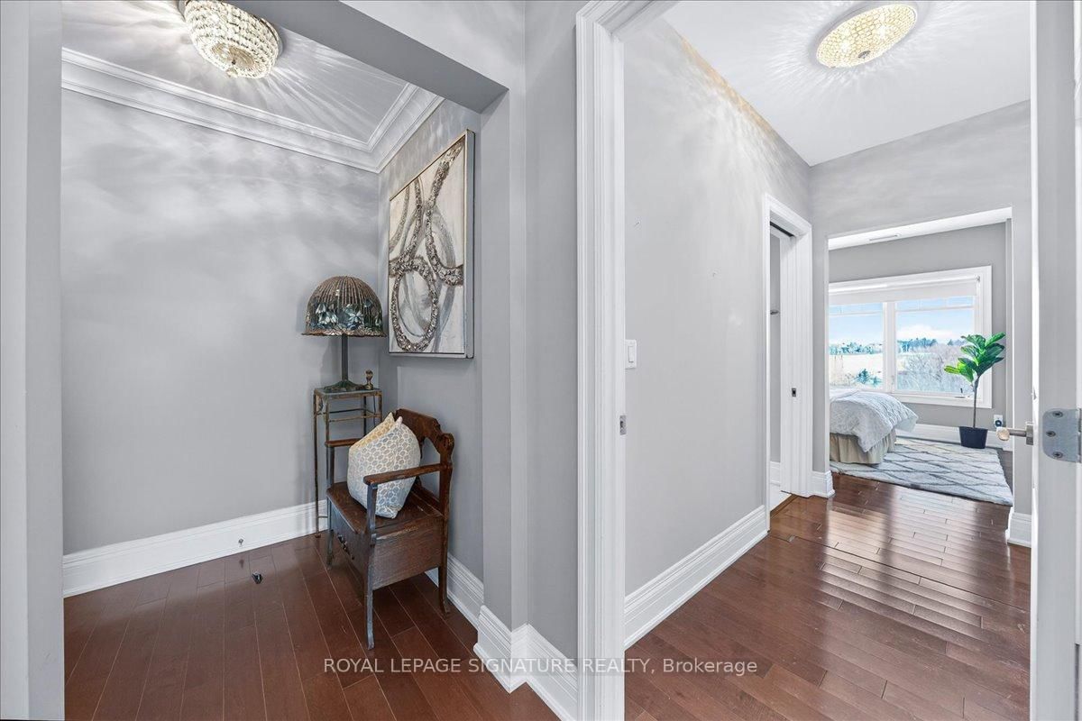 80 Burns Boulevard, Unit 327 - Photo 6