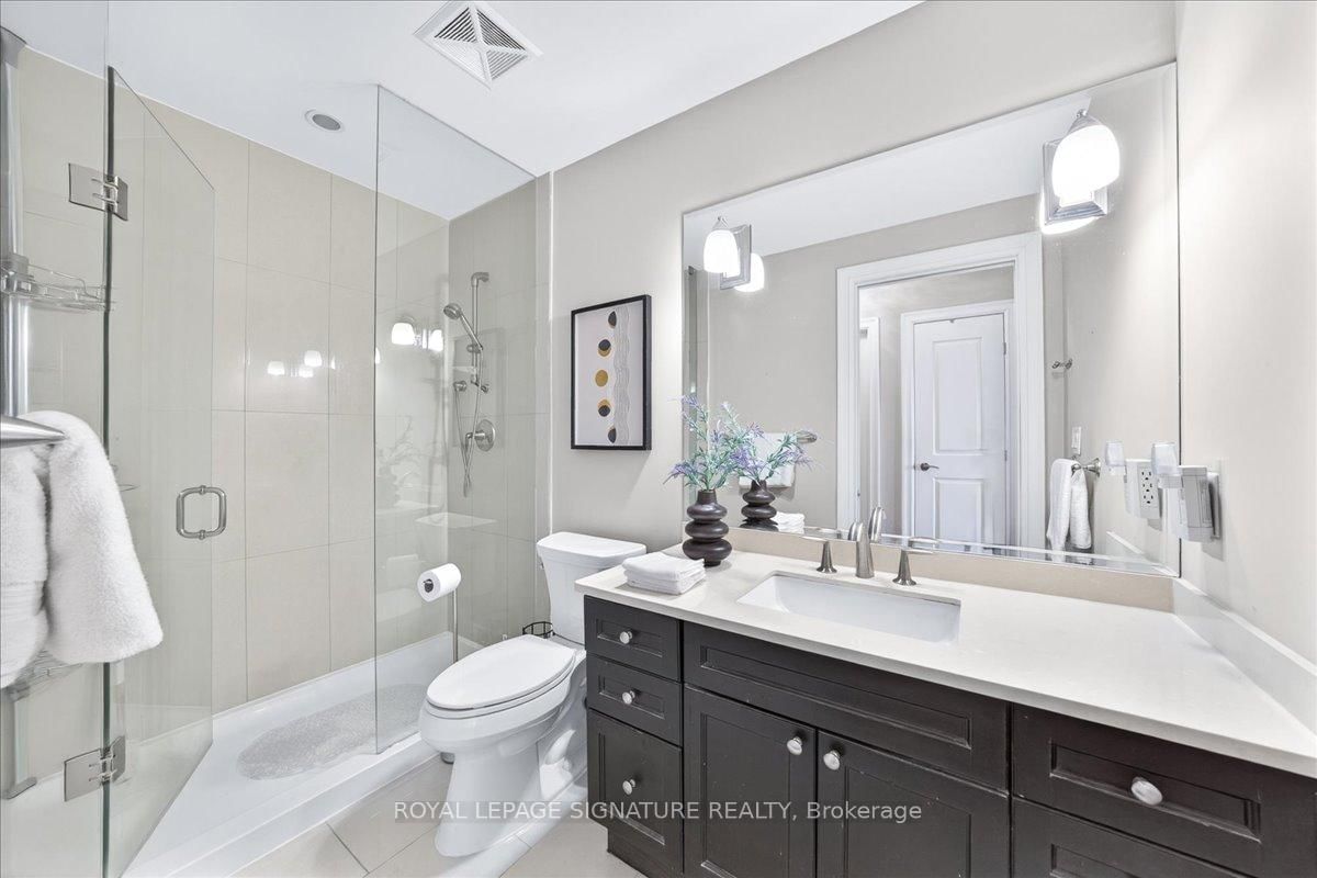 80 Burns Boulevard, Unit 327 - Photo 9