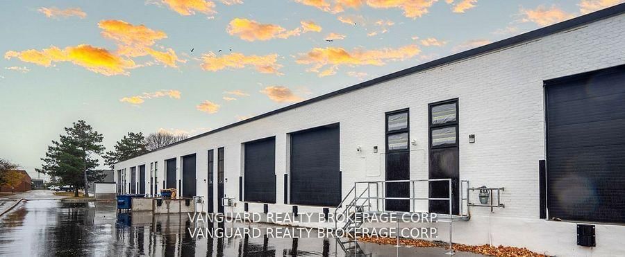 132 Jardin Drive, Unit 8-9 - Photo 3