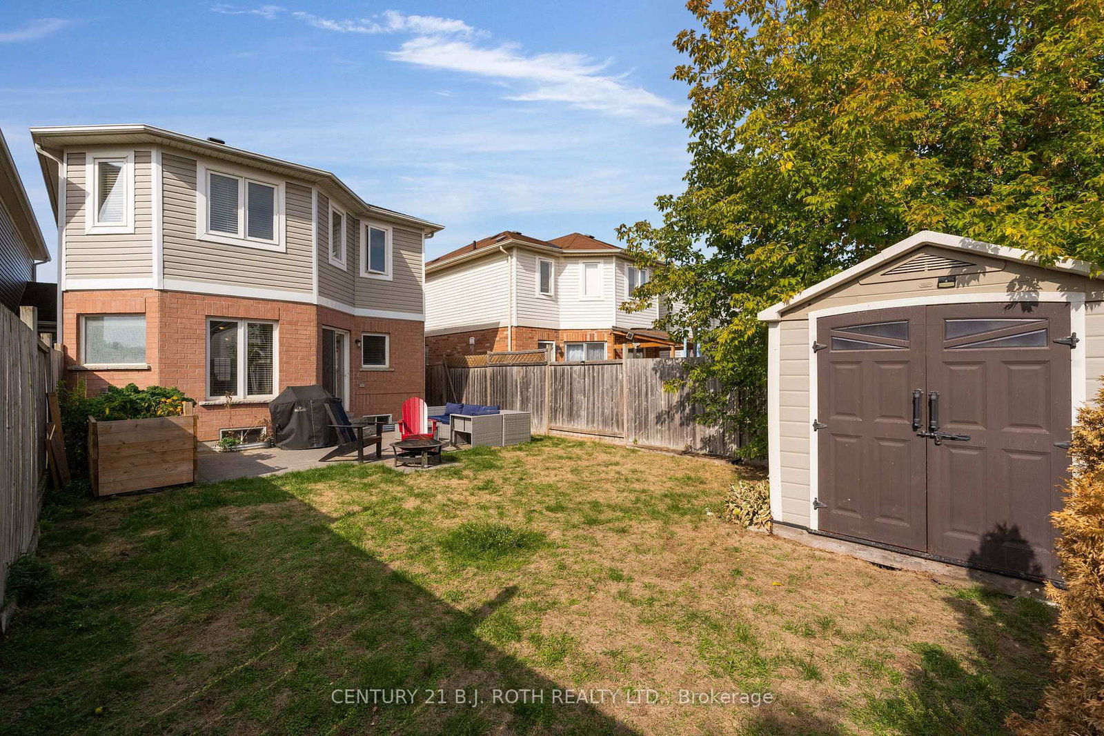 Townhouse for sale at 35 Mccann Lane, Essa, Ontario, L0M 1B4 - Angus - MLS: N12981600