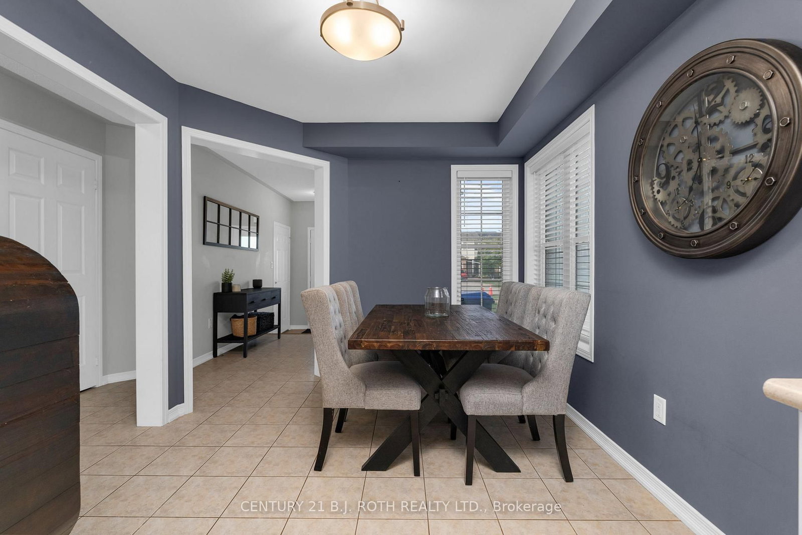 Townhouse for sale at 35 Mccann Lane, Essa, Ontario, L0M 1B4 - Angus - MLS: N12981600