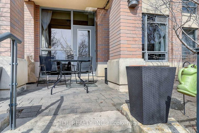 166 - 23 Cox Boulevard