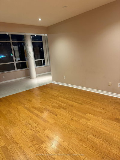 Unit #107 — 11 Townsgate Drive — photo 3