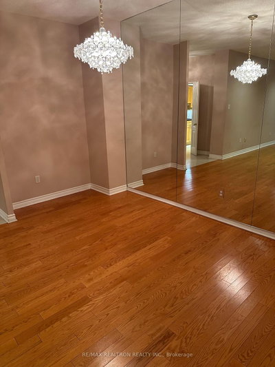 Unit #107 — 11 Townsgate Drive — photo 5