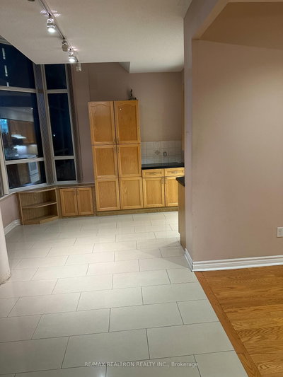 Unit #107 — 11 Townsgate Drive — more photos