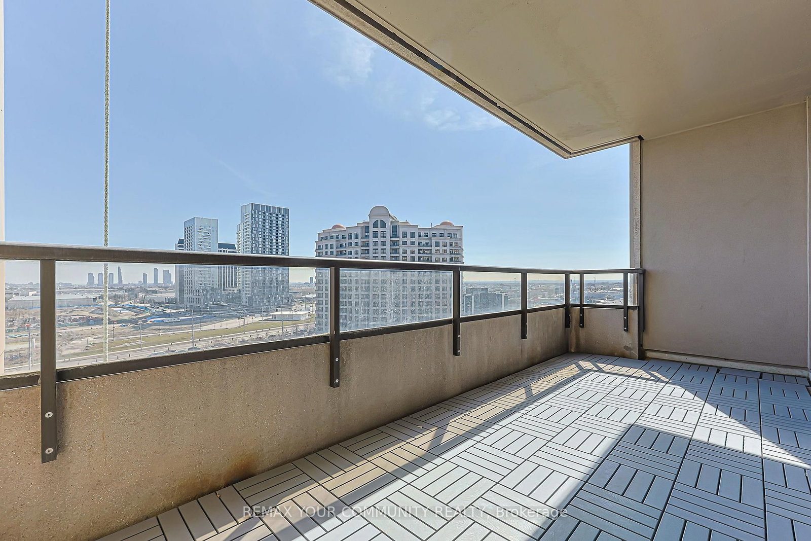 9245 Jane Street, Unit 1007 - Photo 27