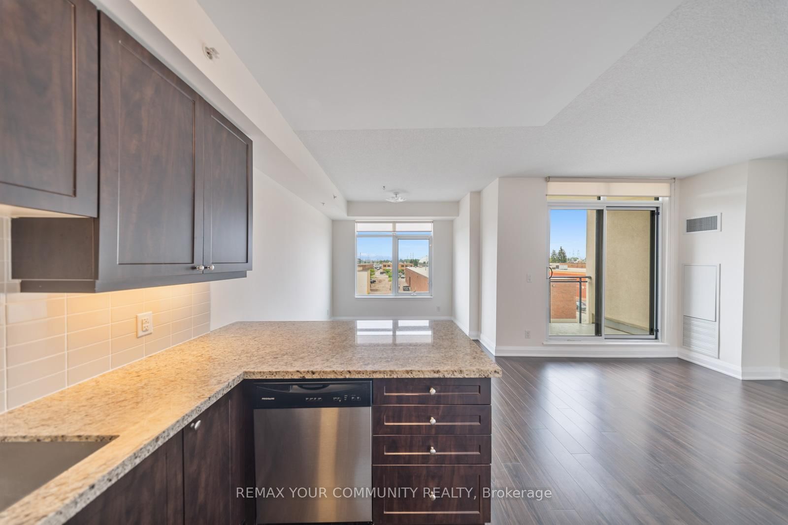 24 Woodstream Boulevard, Unit 315 - Photo 15