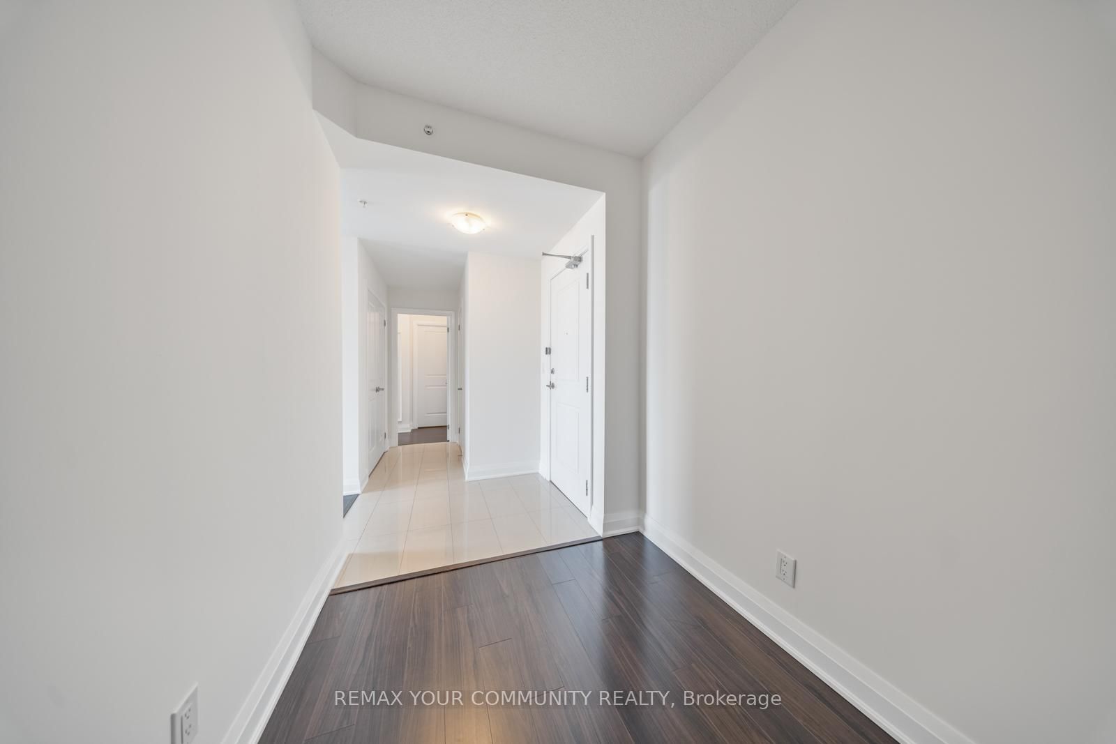 24 Woodstream Boulevard, Unit 315 - Photo 5