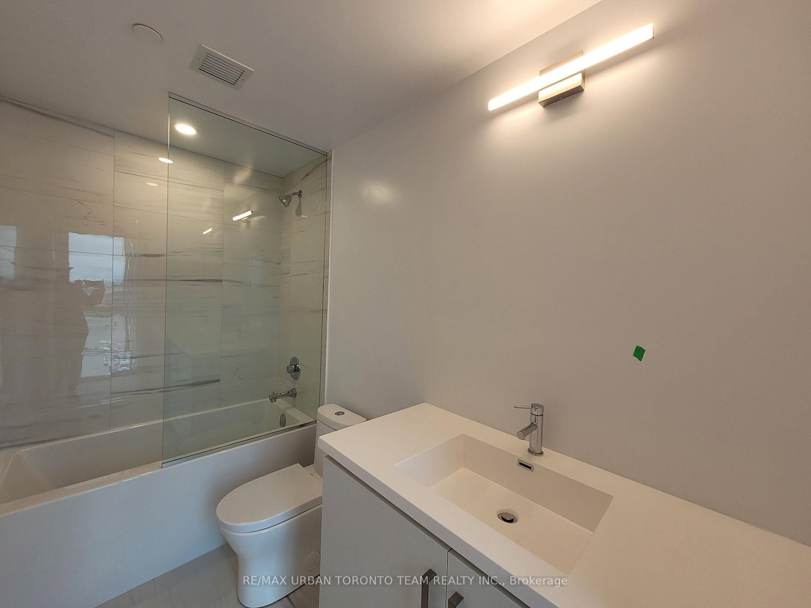 10 Honeycrisp Crescent, Unit 1016 - Photo 11