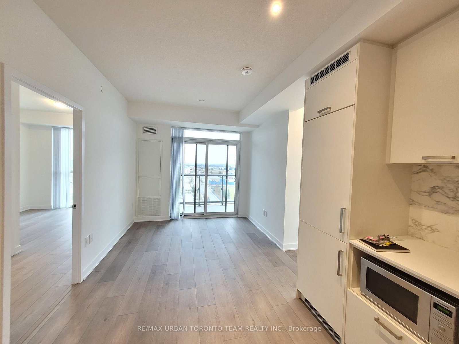 10 Honeycrisp Crescent, Unit 1016 - Photo 2