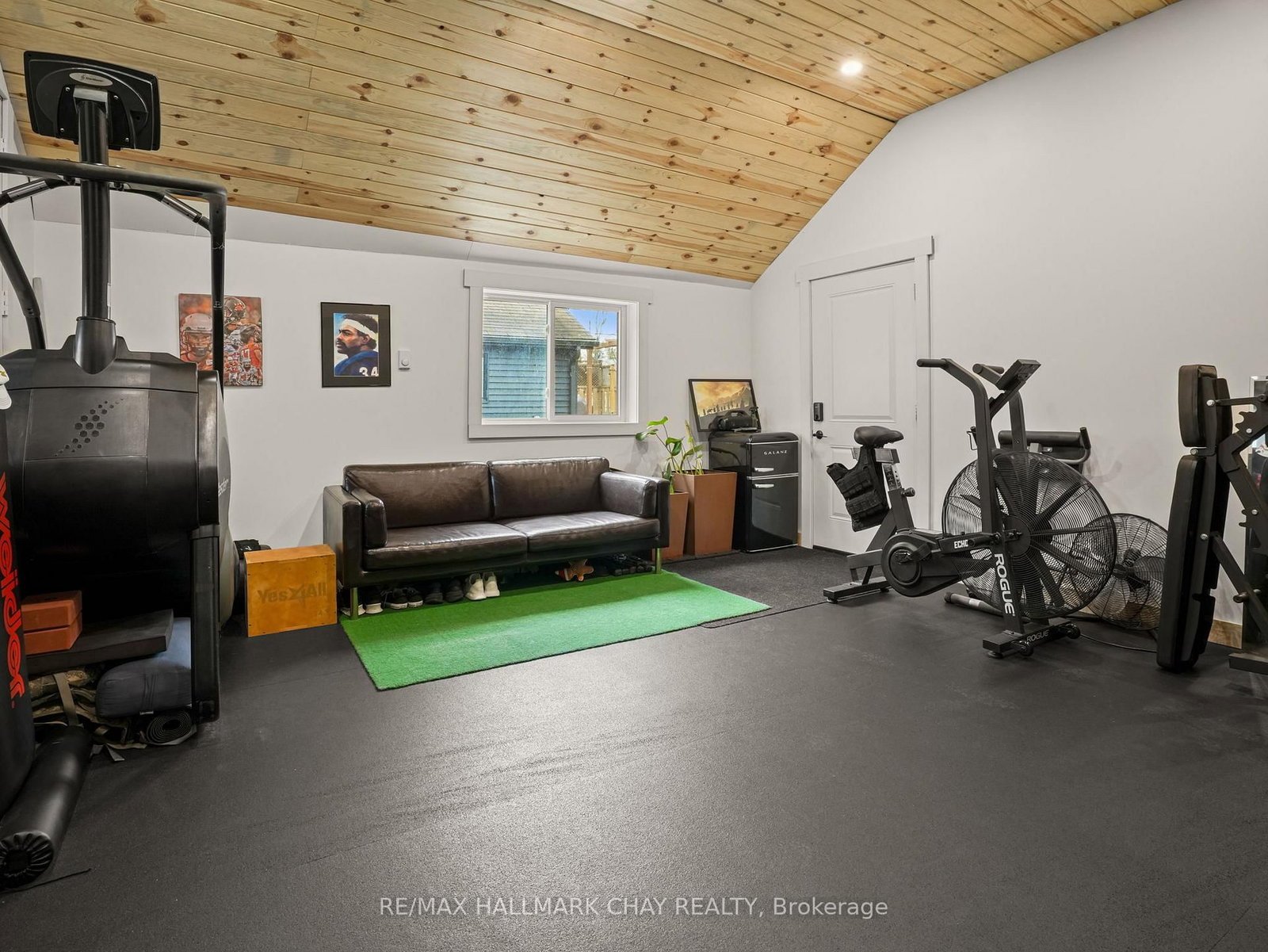 Detached House for sale at 70 Church Street, New Tecumseth, Ontario, L9R 1S7 - Alliston - MLS: N12982072