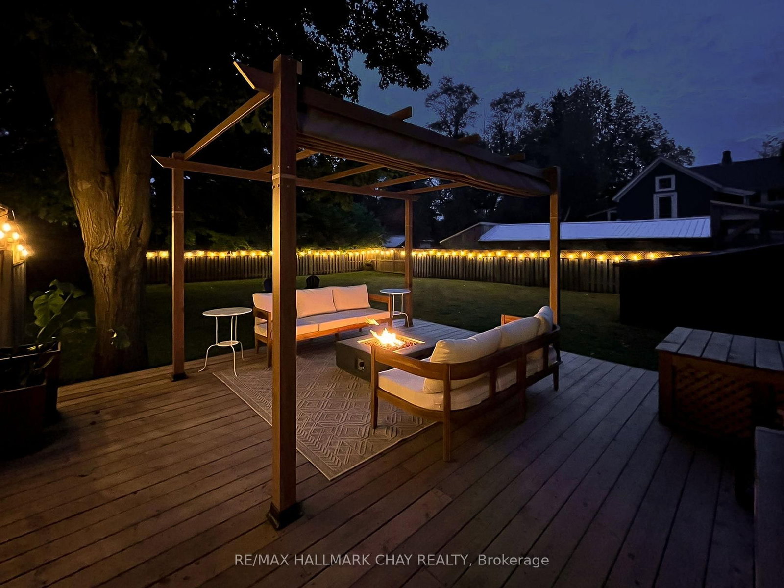 Detached House for sale at 70 Church Street, New Tecumseth, Ontario, L9R 1S7 - Alliston - MLS: N12982072